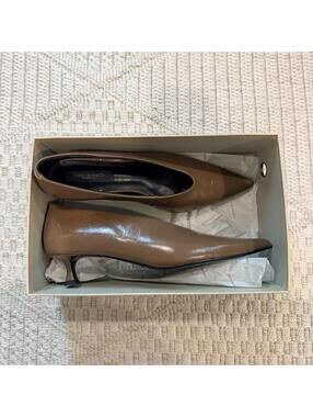 Tony Bianco Cherry Pump in Liqueur